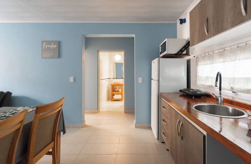 Ciudad Evita Apartment | 10 minutes from airport, self check-in 24 hr, AC, TV, safe and high-speed wifi