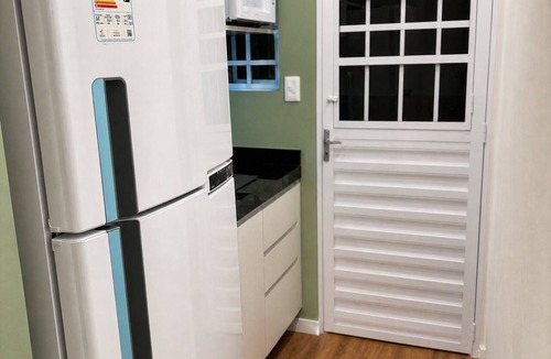 Santo Amaro Apartment | 2-bedroom apartment in downtown Recife - 120m from UNICAP, garage and WiFi.