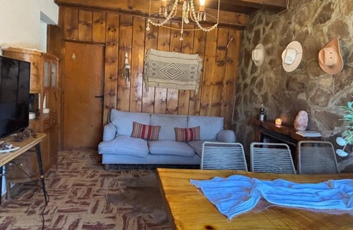 Alumine Cabin | 2-bedroom cabin in Alumine, river view, close to the center