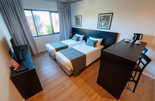 Villa Udaondo Hotel | 2 Relaxing Rooms With Free Breakfast Near Feria de Mataderos and Arenales