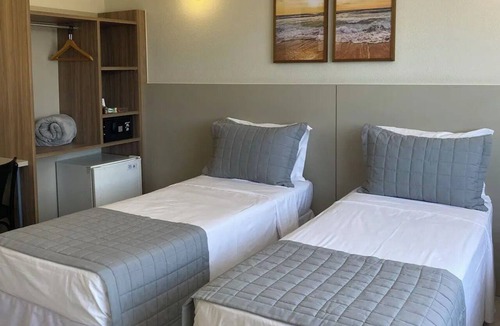 Vilas do Atlantico Hotel | 2 Units | 10 Min Walk to Vilas do Atlântico Beach | Rooftop Pool