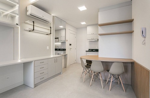 Carvoeira Apartment | 500m da UFSC | Smart TV de 43" #CARV05