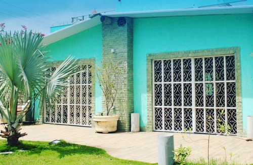Guaratiba House | A high-end party venue that blends good taste and creativity.
