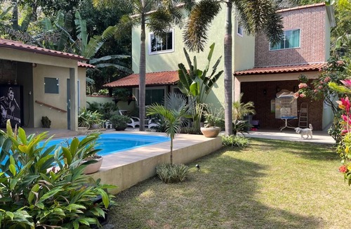 Guaratiba Cottage | A refuge in Guaratiba, nature, peace and rest. Private leisure and gourmet area.