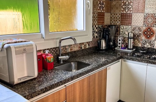 Floresta House | A three-story house with 3 suites, located in a gated community in downtown Gramado.