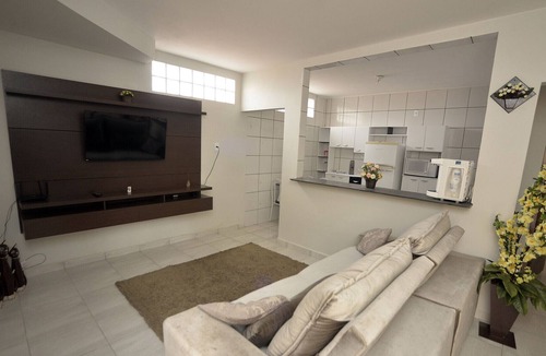 Santa Monica House | Aconchegante casa em Santa Mônica, Uberlândia/MG