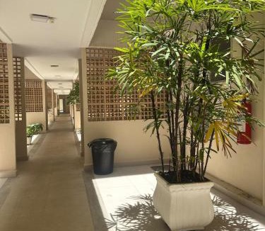 Jardim Tejereba Apartment | Aconchego a 200m da Praia da Enseada - Ótima localização