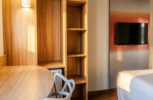 Campinas Hotel | Aera São José Floripa - Hotel com café da manhã a 10 min do CentroSul