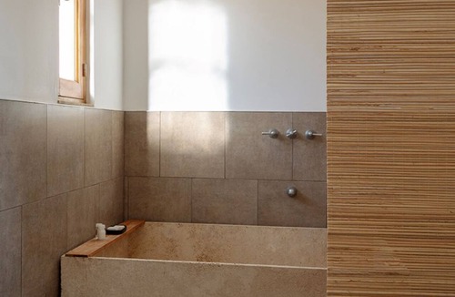 Maipu Hotel | aguamiel