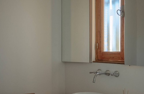 Maipu Hotel | aguamiel