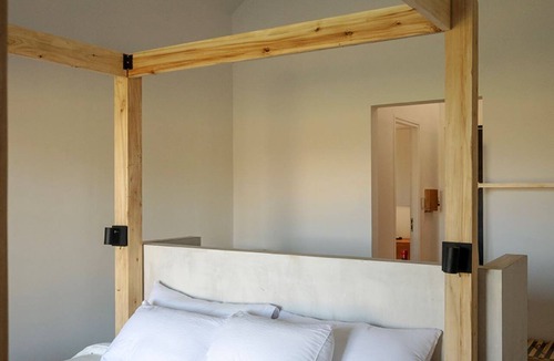 Maipu Hotel | aguamiel