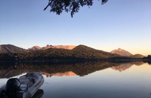 Peninsula San Pedro House | Albanta casa con costa en Bariloche