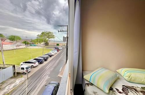 Matinhos Apartment | #AleGriaSoL&Mar# Quarto para Família/Amigos