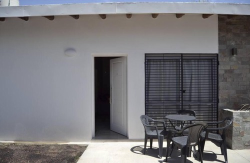 San Martin Apartment | Almirante Brown 235 , Dpto 5
