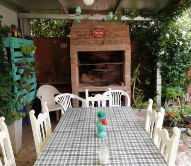 Coronel Suarez House | Alojamiento familiar