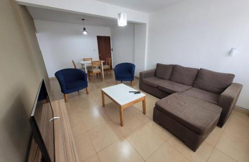 Cipolletti Apartment | Alto Valle Home
