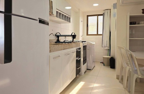 Poco Apartment | Amaranth By Hosppedar