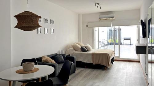 Nunez Apartment | Amplio estudio con patio y parrilla a metros de la cancha de river