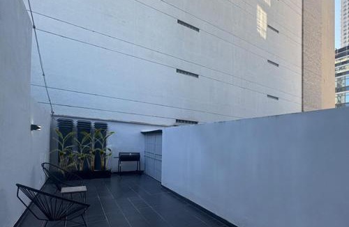 Nunez Apartment | Amplio estudio con patio y parrilla a metros de la cancha de river