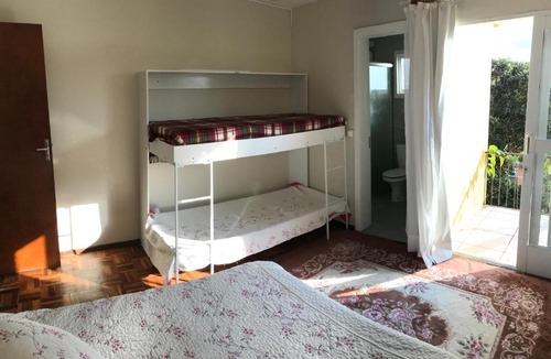Licorsul Apartment | Apê completo com suíte, sacada e garagem fechada