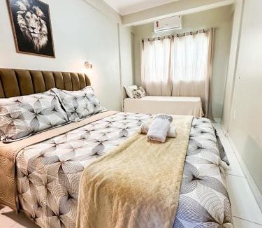 Centro Apartment | APË GOLD NO CENTRO DA CIDADE COM AR E CAMA KINg