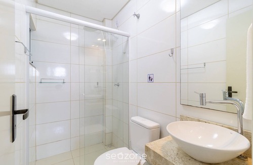 Ingleses Centro Apartment | Ap W/bbq 2 Bedrooms 900m From the Beach - Rob203