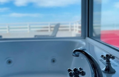 Miramar Apartment | Apartment Azul Beachfront 2 Pax