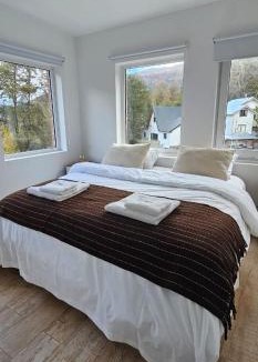 San Martin de los Andes House | APART con vista y CERCA DEL CENTRO ideal para 4 personas