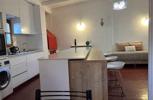 Arguello Apartment | Apart Privado, Córdoba, Villa Belgrano, Zona Estadio Kempes, con Cochera y Patio