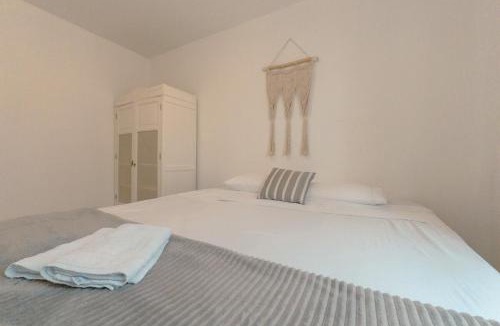 Maringa Apartment | Apartamento amplo e confortável em Maringá