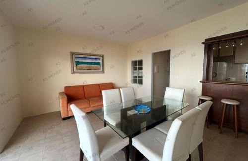 Ingleses Sul Apartment | Apartamento dois quartos frente à praia