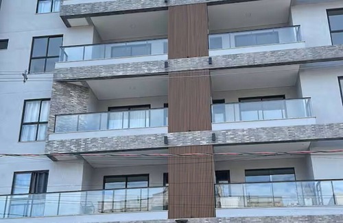 Bombas Apartment | Apartamento em Bombinhas com Piscina