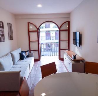 Centro Apartment | Apartamento Mauricio · Charme Rústico a Poucos Passos da Praia do Forte