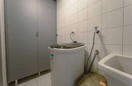 Maringa Apartment | Apartamento UEM Wi-Fi Smart Zona 07 - LP26