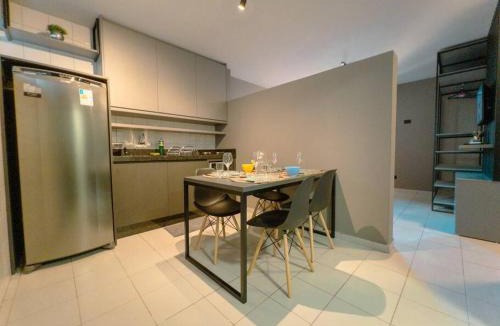 Maringa Apartment | Apartamento UEM Wi-Fi Smart Zona 07 - LP26