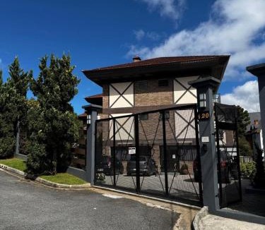 Vila Iara Apartment | Apartamento Villa Campos Viva o Paraíso em Campos do Jordão