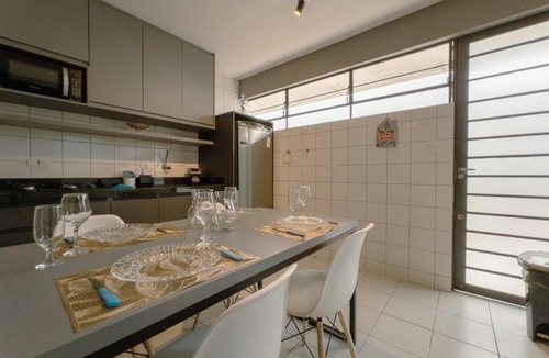 Maringa Apartment | Apartamento Zona 7 UEM Wi-Fi Smart 4P LP15