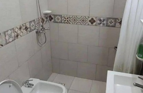 Arguello Apartment | Apartment 1-Top Floor-Manantiales Residence