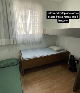 Tabuleiro Apartment | Apartment 2 km from the beach with an en-suite and garage