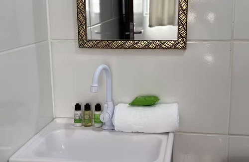 Centro Apartment | Apartment 350m from the beach Shopping 1 minute away With Garage