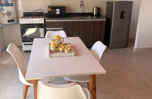 Macrozona Meseta Cerro Calafate Apartment | Apartment 4 pax 1 bathroom | Starlink | Private parking | Near Bus Terminal and Downtown.