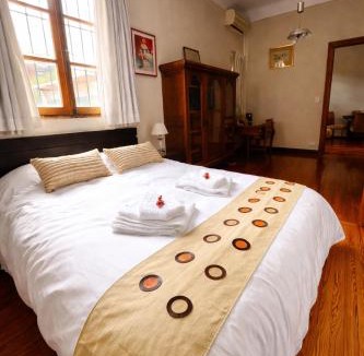 San Telmo Apartment | Apartment for Four One Block from San Telmo Square, One Block from San Telmo Market, Very Charming, Three Blocks from Puerto Mader