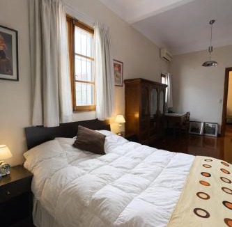San Telmo Apartment | Apartment for Four One Block from San Telmo Square, One Block from San Telmo Market, Very Charming, Three Blocks from Puerto Mader