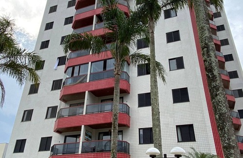 Martim de Sa Apartment | Apartment in Martim de Sá, 100 meters from the beach with sea view.
