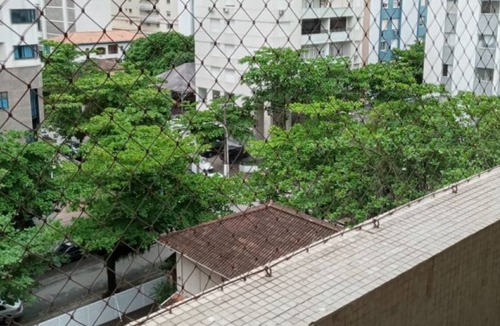 Barra Funda Apartment | Apartment near the beach of Pitangueiras - Guarujá