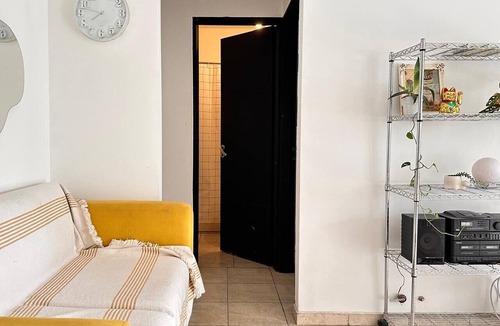 Nueva Cordoba Apartment | Apartment on Plaza España with a balcony
