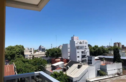 Villa Devoto Apartment | Apartment with front view in Villa Devoto
