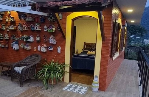 Alto House | Apartment with kitchenette, 2 bedrooms and private bathroom.