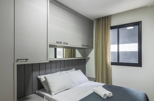 Porto Belo Apartment | Apt w/BBQ Grill 300m From the Beach May0501
