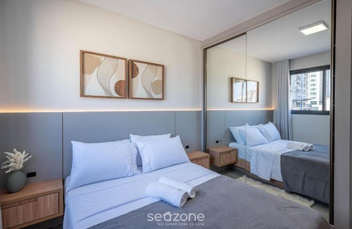 Porto Belo Apartment | Apt w/BBQ near the beach in Perequê FEL0502